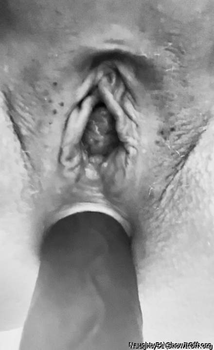 Wish that was my meat 🍆 Can I be next ?