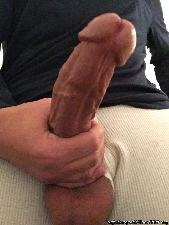 Nice cock man looks like mine nice head and piss hole