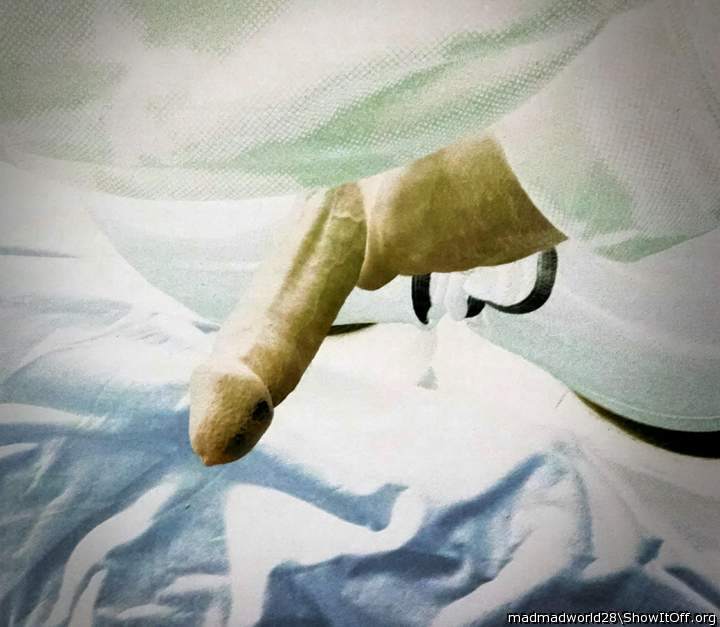 Adult image from madmadworld28