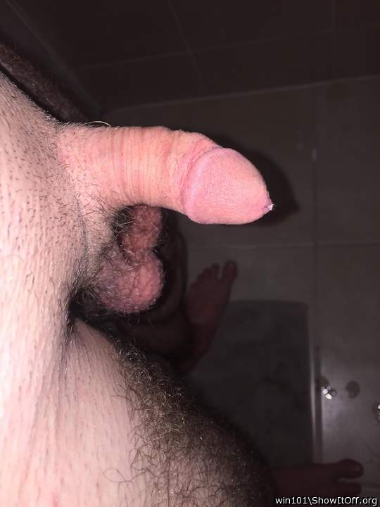 Freshly shaved and floppy 😝