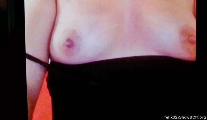 jibays tits