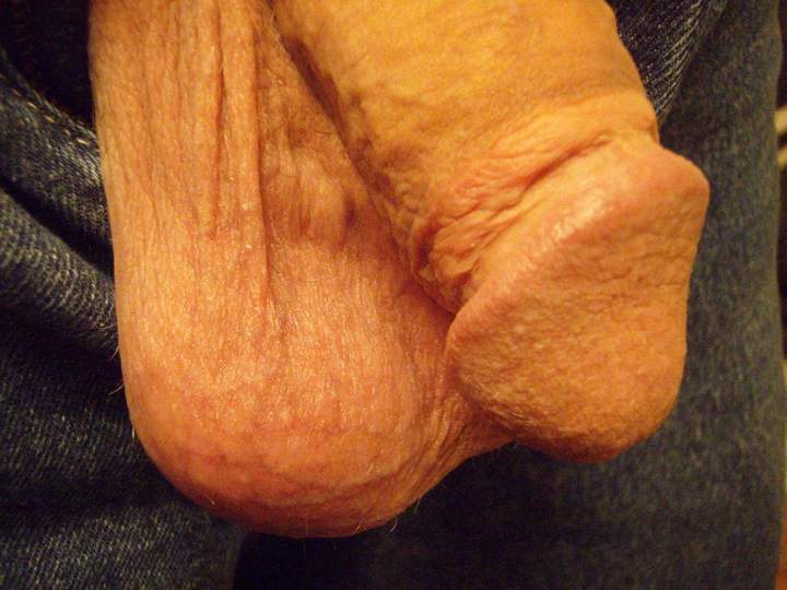 Adult image from lilsoftee