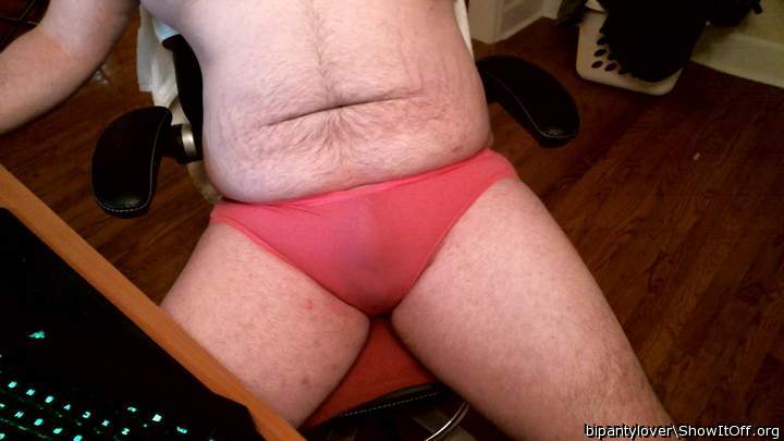 Adult image from bipantylover