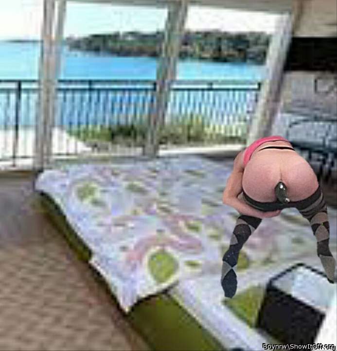 Adult image from boynrw