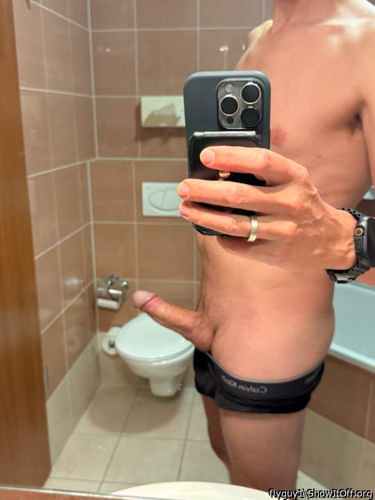 Adult image from flyguy1
