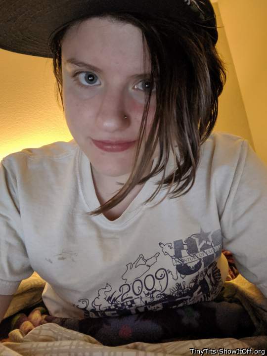What a smile. Just asking for my cum
