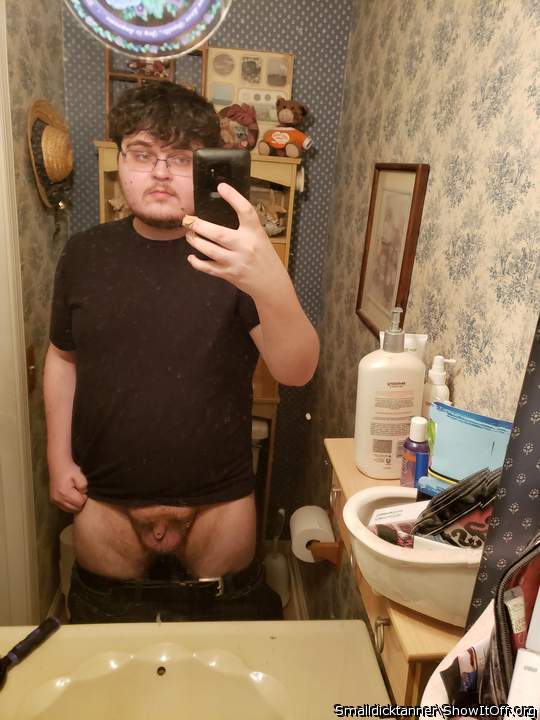 Adult image from SmallDickTanner