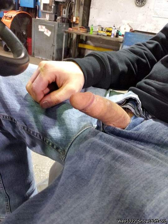 Adult image from Wes1022