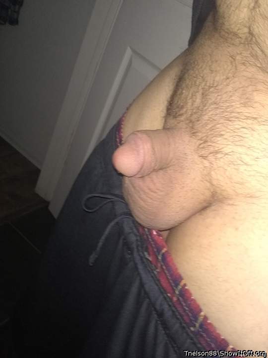 Mmm now that's my kind of cock😉 my sir you have an a