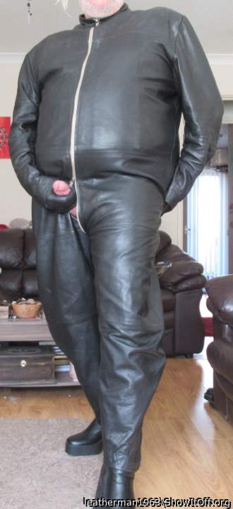 Adult image from leatherman1963