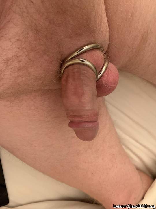 Adult image from Toeluvr