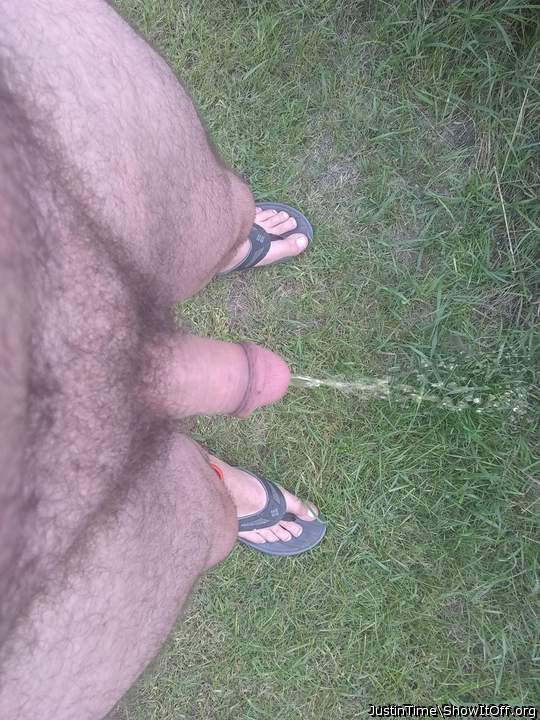 Love to help you water your lawn _ bet that's some good 'ol 