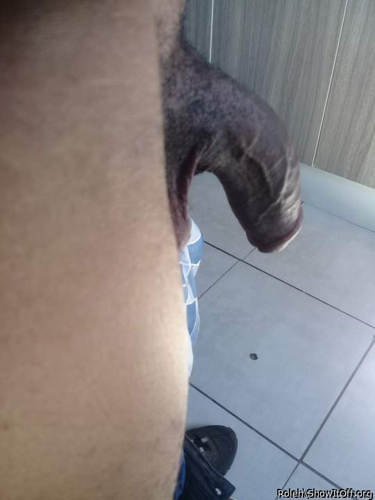 Adult image from Roleh