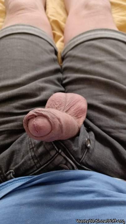Mmmmm, so hot for sucking�.    
