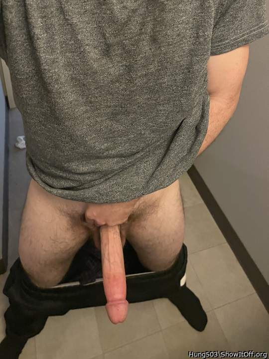 Adult image from Hung503