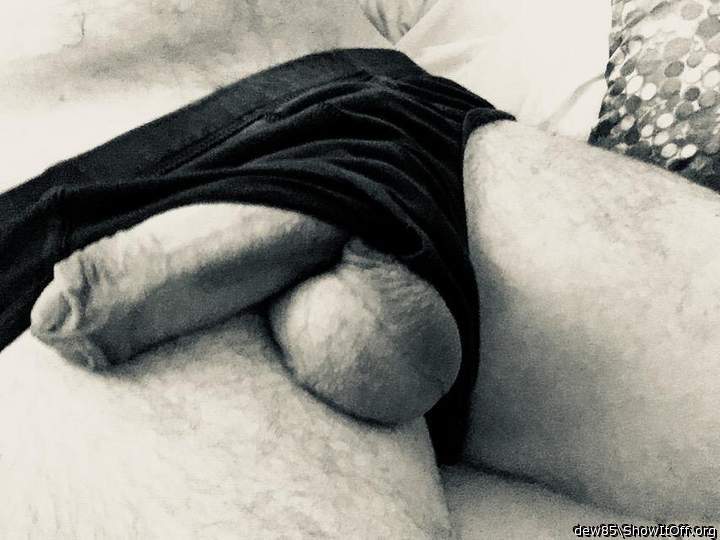 Adult image from dew85