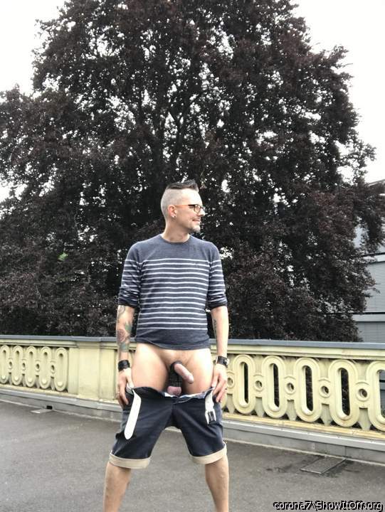 Adult image from corona7