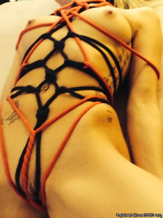 Fucking HOT!! 🔥