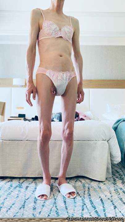 Adult image from darumanoasi