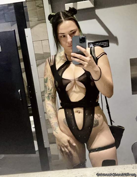 KT has a very tight pussy