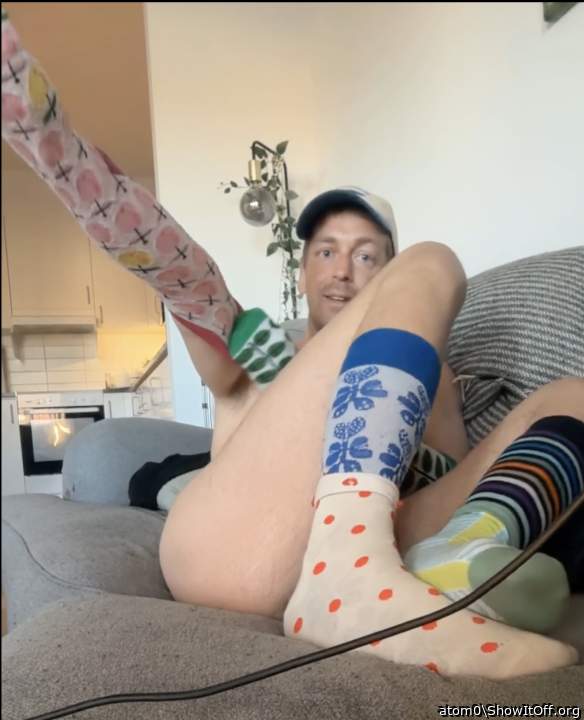Adult image from atom0