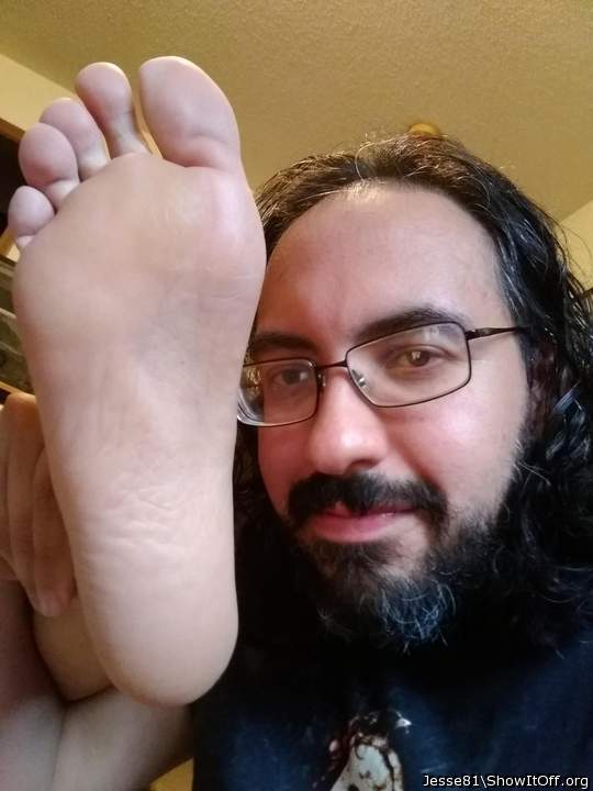 Adult image from Barefootjess