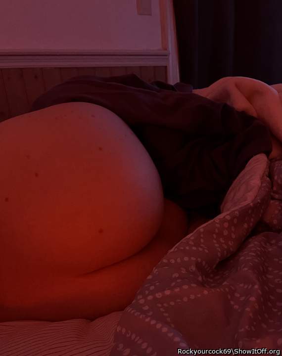 Damn! Love to spank that ass till it�s blue! Bet it bounce l
