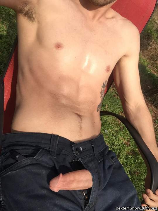 Going commando? Nice bulge in jeans and easy access...
