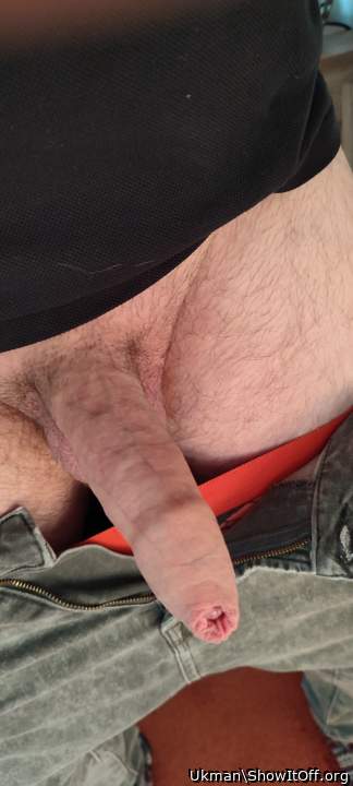 Adult image from Ukman