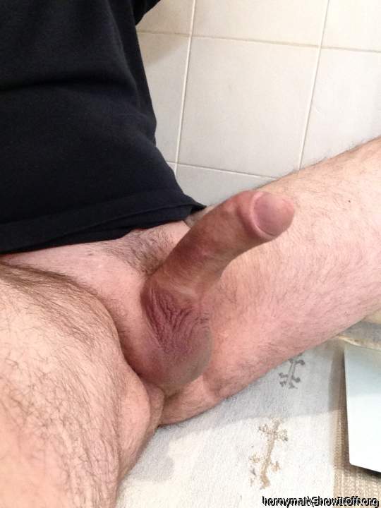 Adult image from hornymat