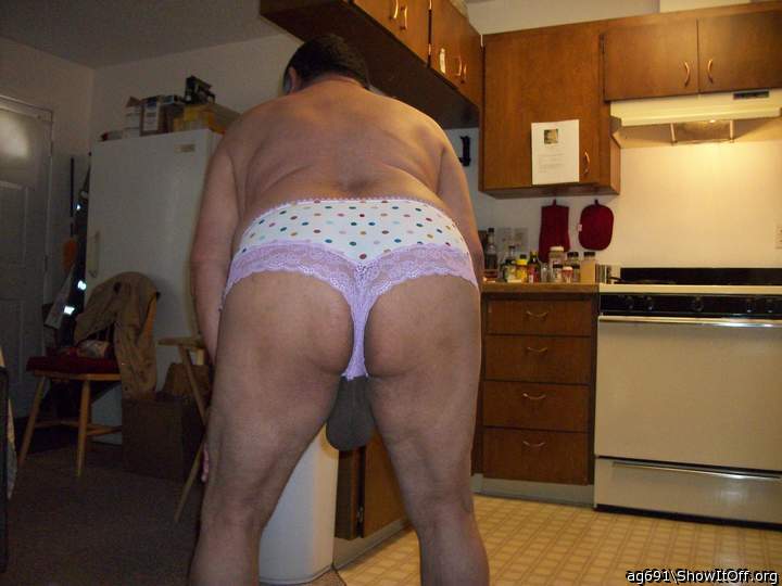 Adult image from ag691