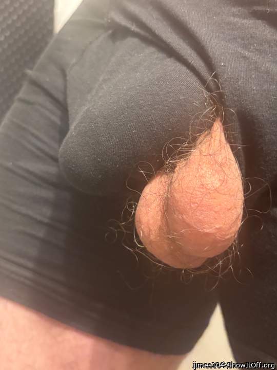 grandes bolas com pelos. Parab�ns.
