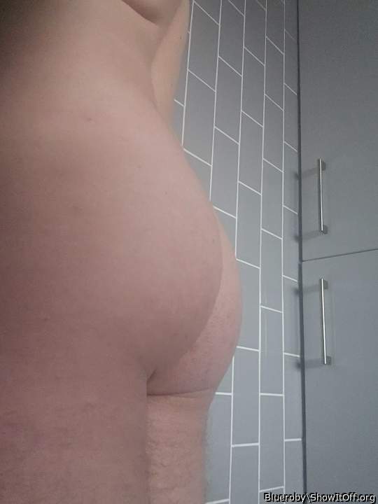 Adult image from Blueroby