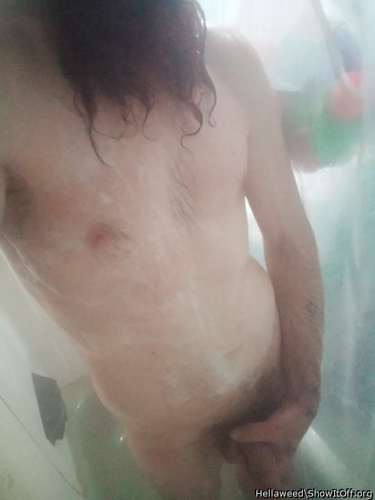 Adult image from Hellaweed
