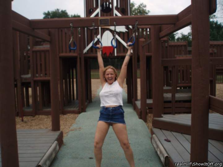 Milf Dana at the park