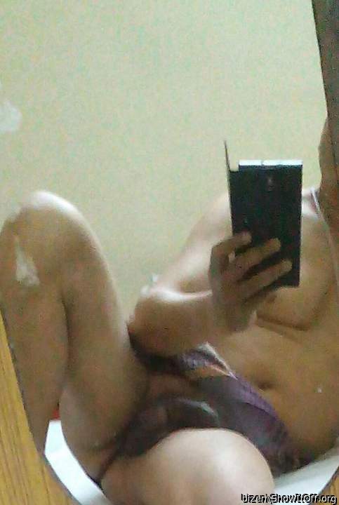 Adult image from bizen