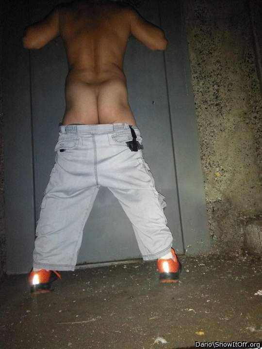 Adult image from Dario