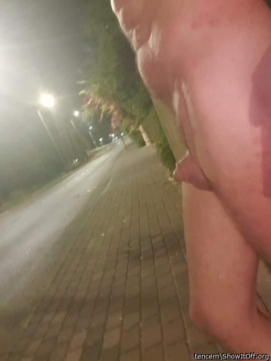 Adult image from tencem