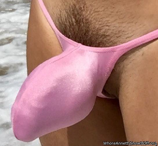 SO FUCKING HOT!