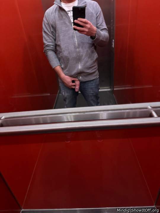 Adult image from Mindig