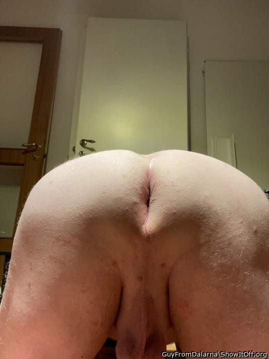 Sexy hot view would love to play there  