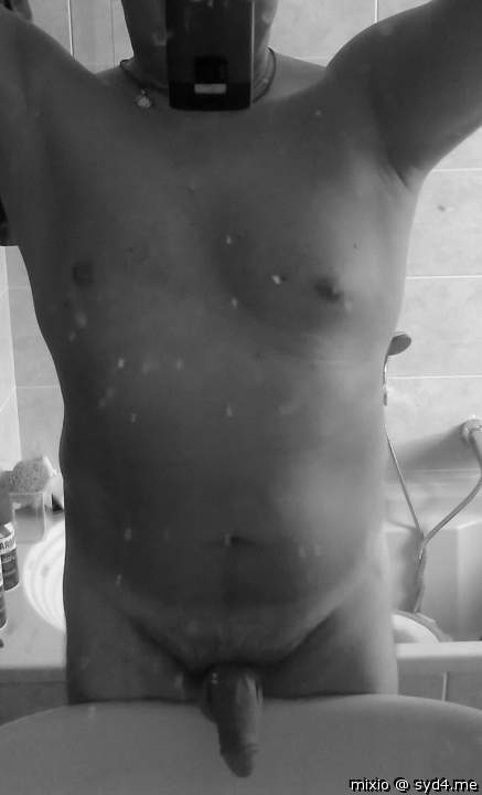 Adult image from mixio