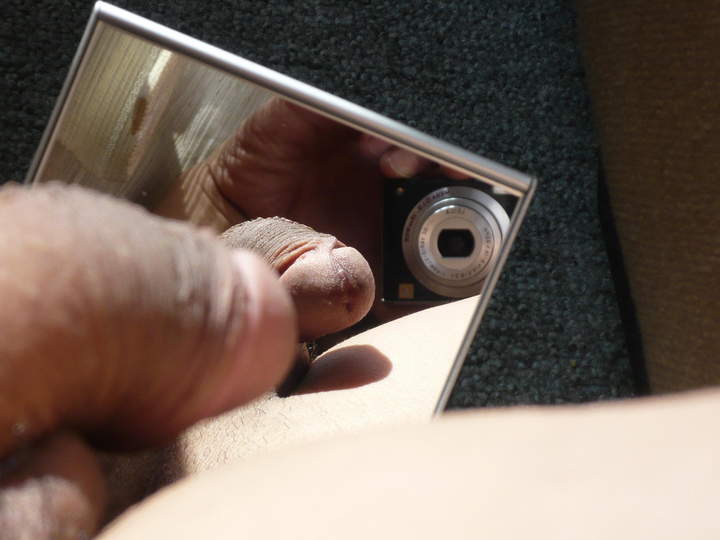 Adult image from shavedpubis