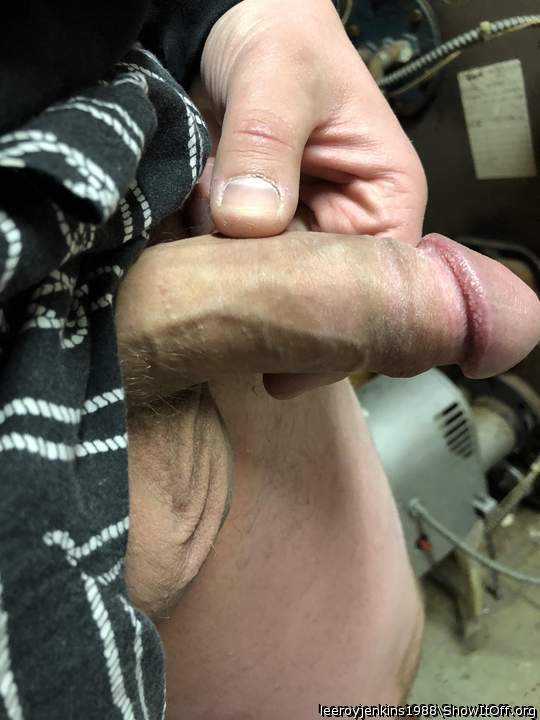 Adult image from leeroyjenkins