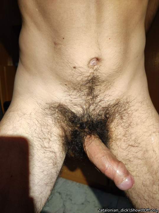 it looks so good, great pubic hair