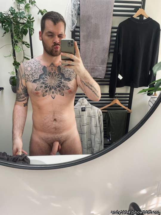 Adult image from andy1994