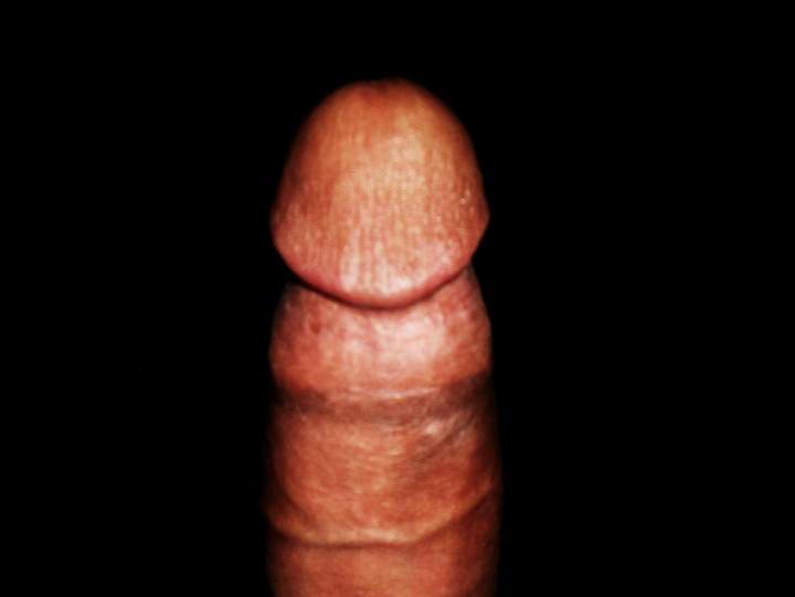 Adult image from darklatino