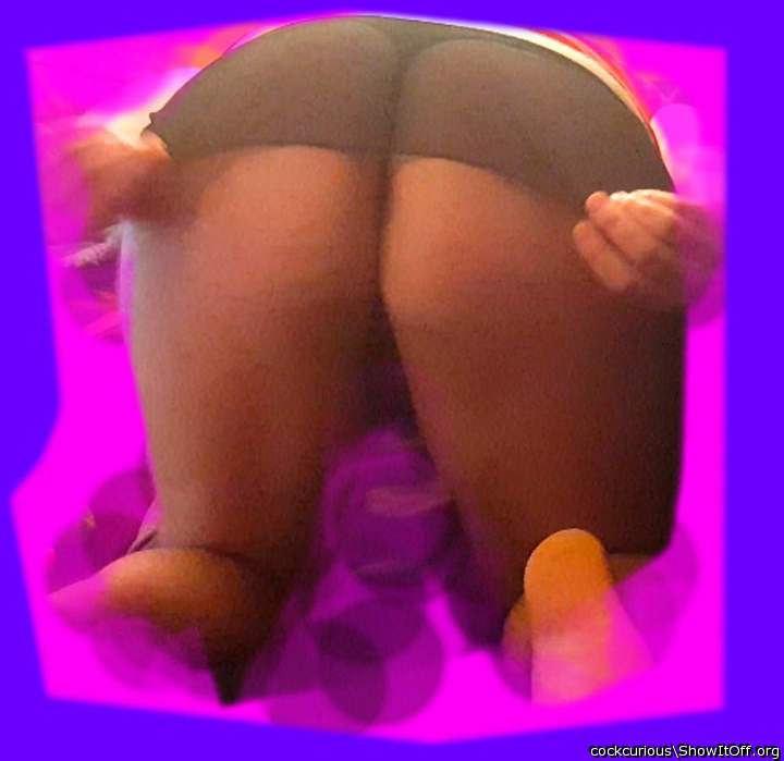 Adult image from CockCurious