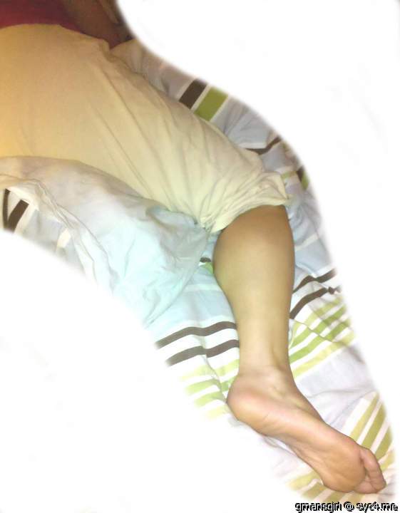 jn68; gman caught me sleeping, took pics then came on my feet