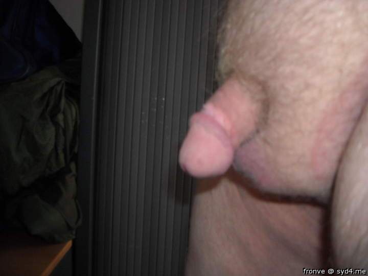 Adult image from fronve